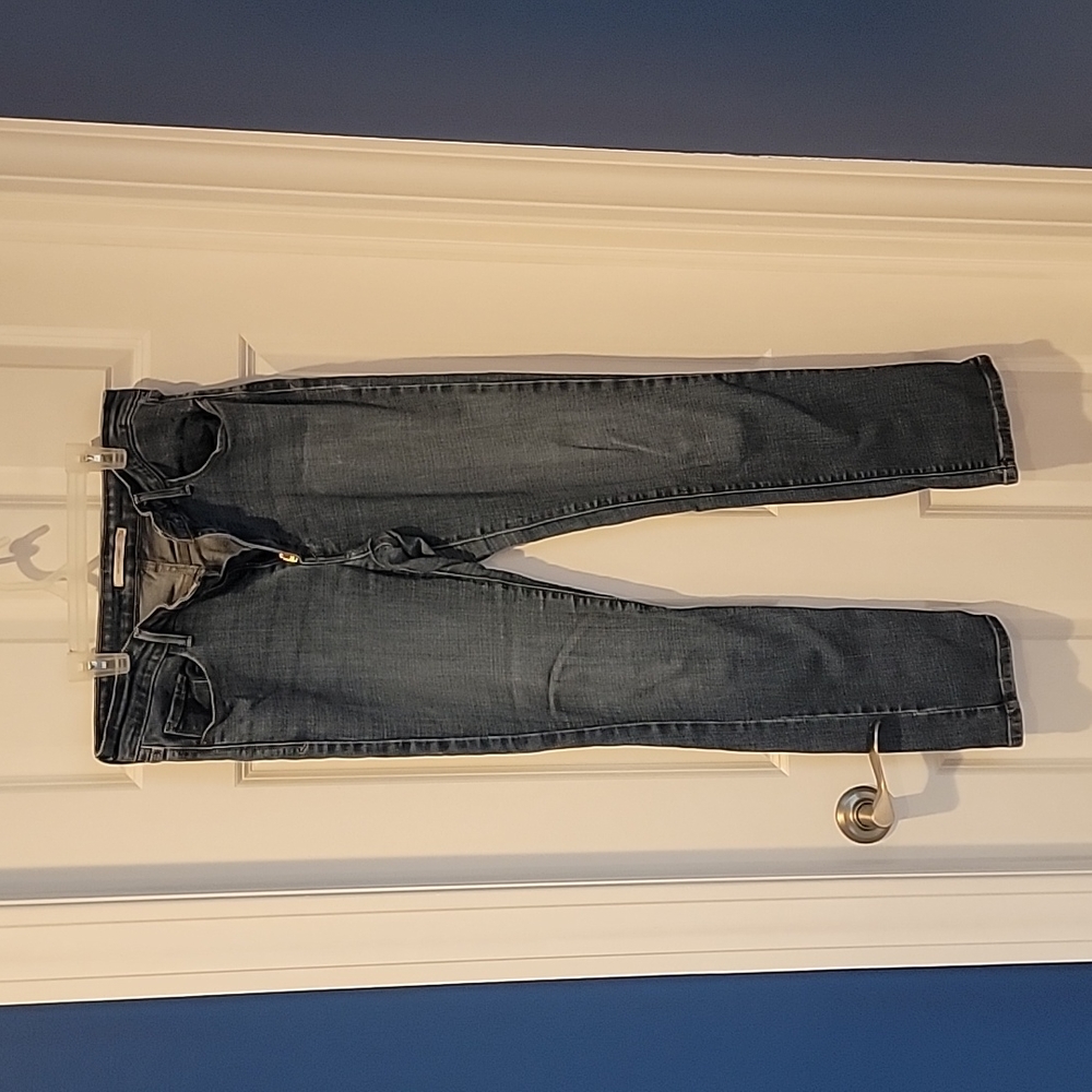 Levi's mid rise skinny jeans 12